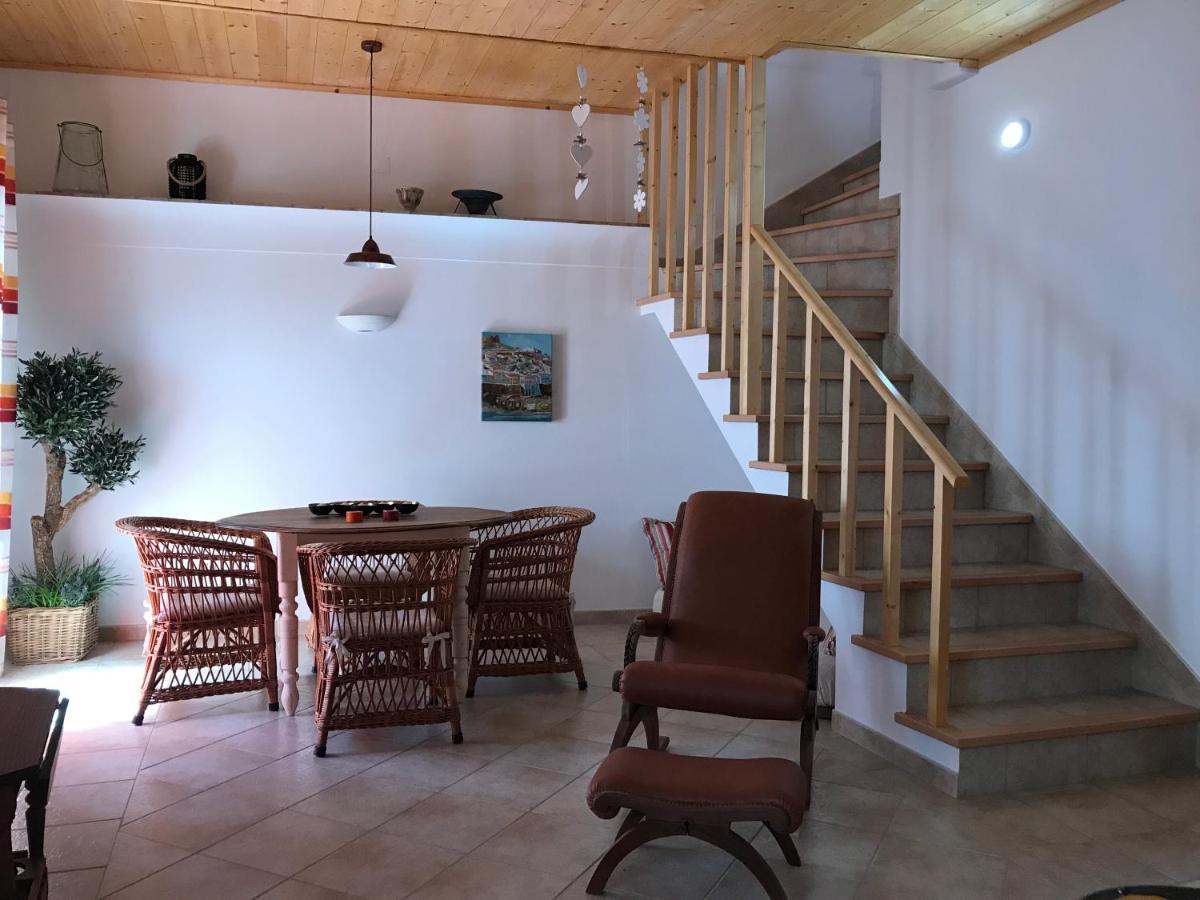 Vila Velha Guest House Mertola Bagian luar foto